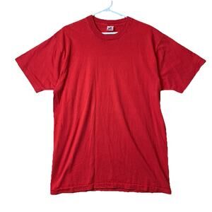 Vintage Fruit of the Loom Red T-Shirt Made in USA XL